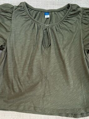 Old Navy Olive Green Keyhole Peasant Top